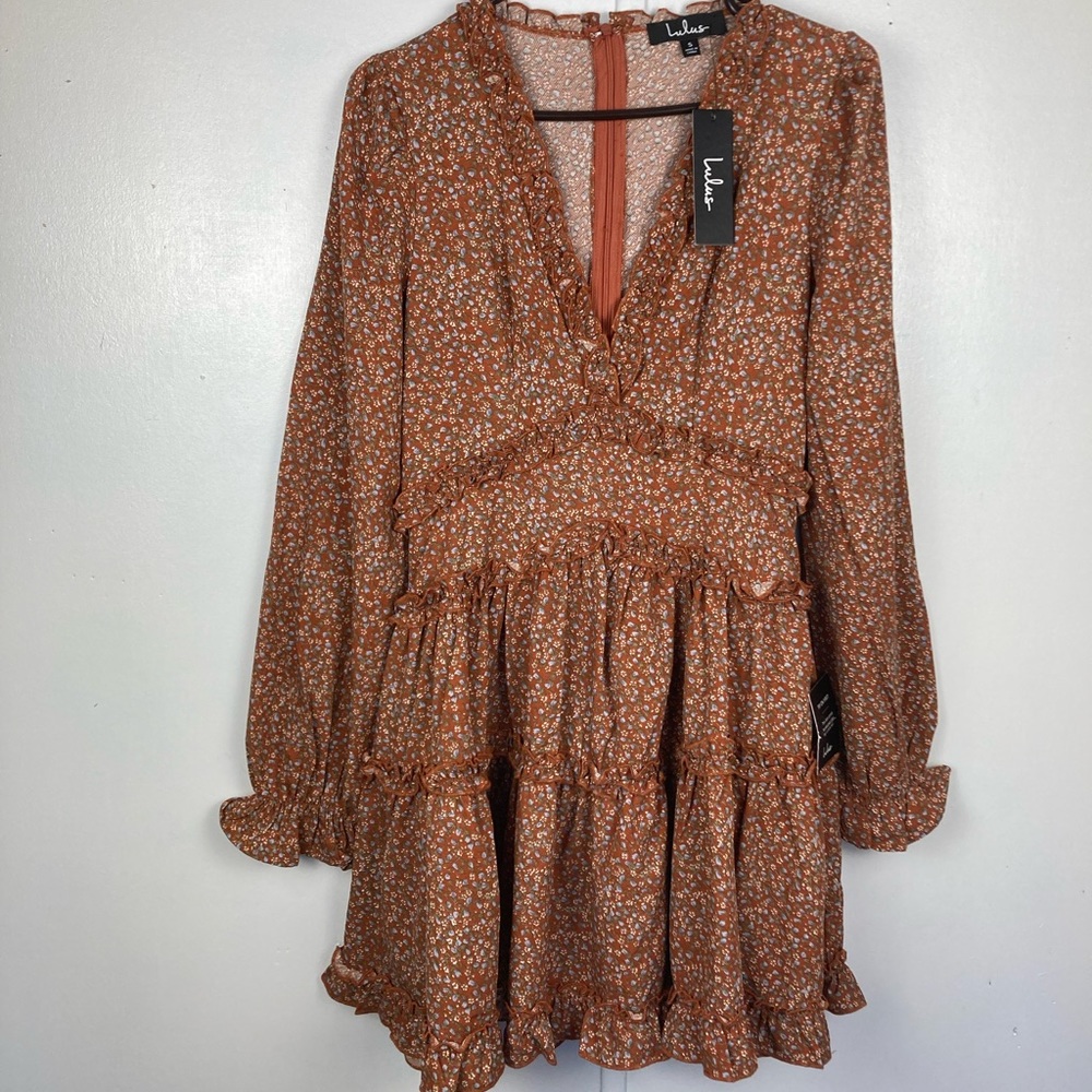 Lulus Dress. - Picture 2 of 7